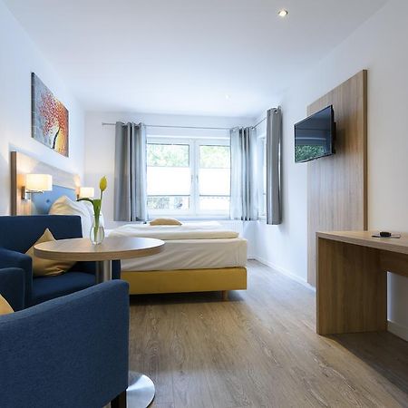 Hotel Boddenhus Garni Zingst Bagian luar foto