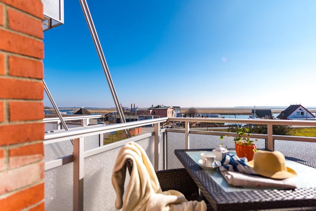 Hotel Boddenhus Garni Zingst Bagian luar foto