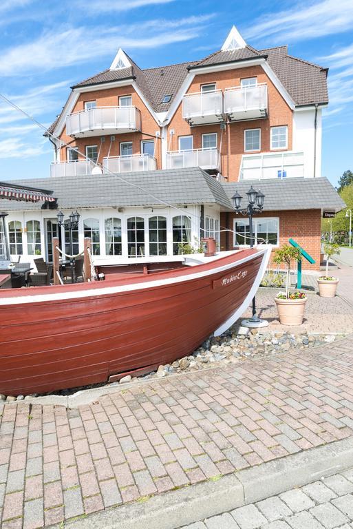Hotel Boddenhus Garni Zingst Bagian luar foto
